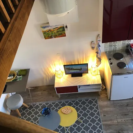 Duplex à Avec Extérieur